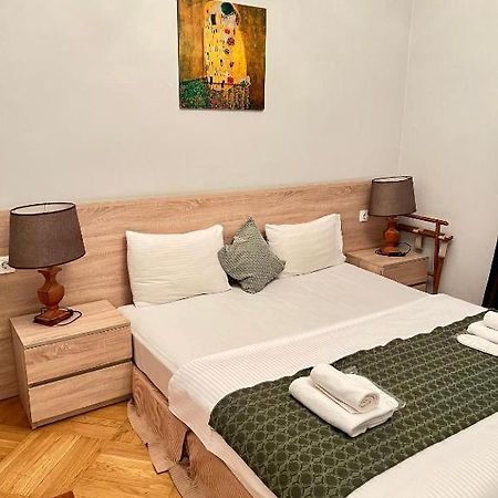 Piccolo Casa Bella Hotel Tbilisi Buitenkant foto